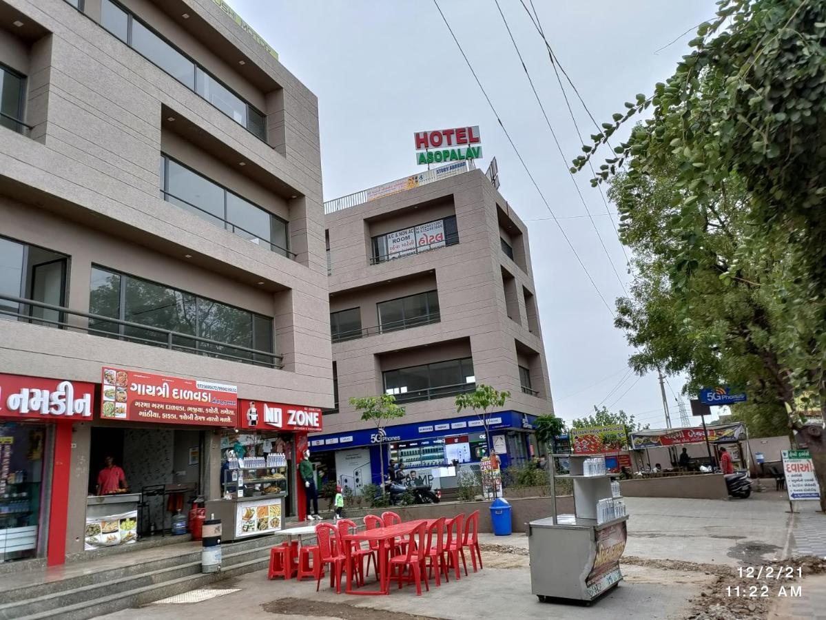 Hotel Asopalav Gandhinagar Ngoại thất bức ảnh