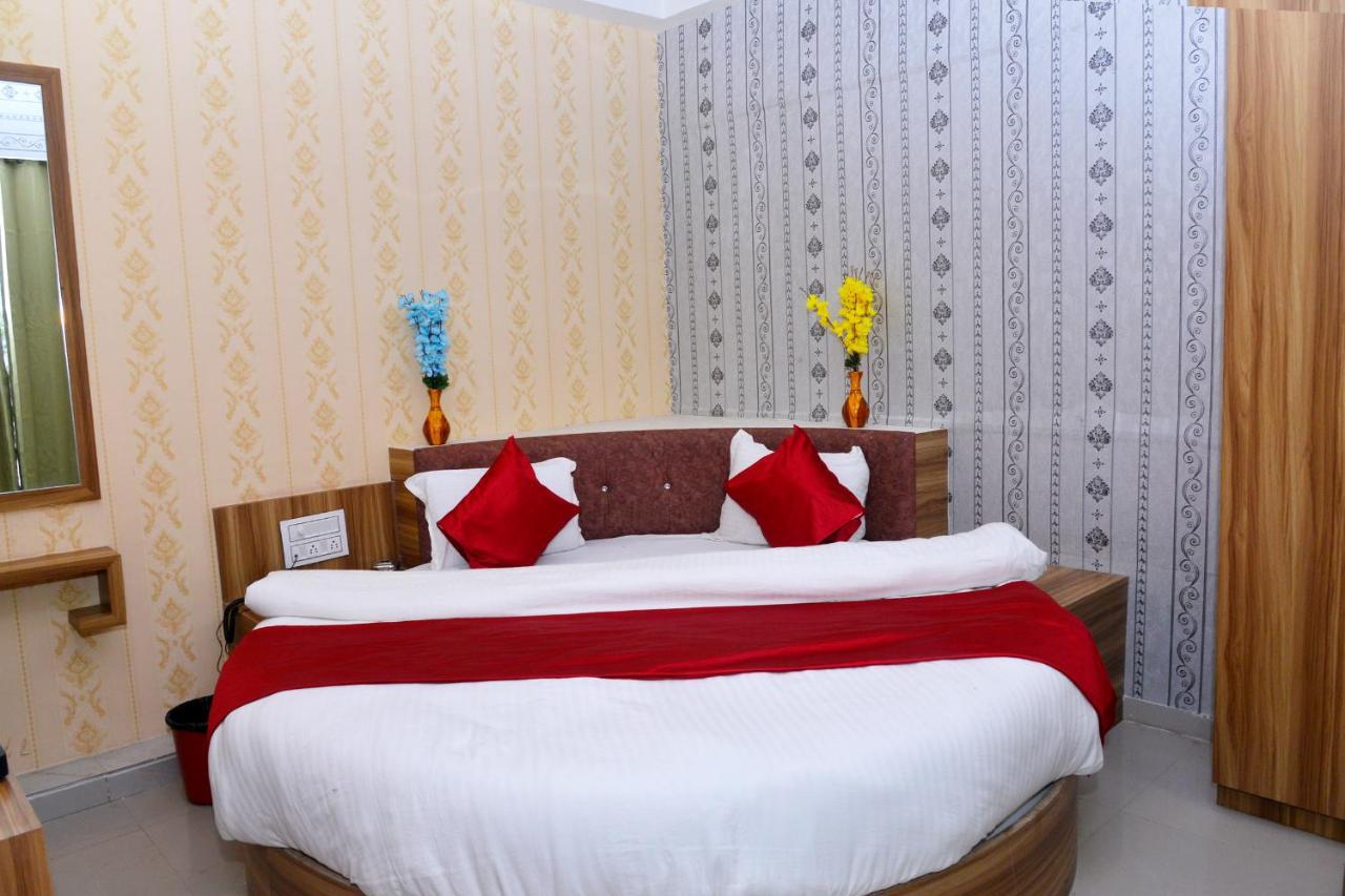 Hotel Asopalav Gandhinagar Ngoại thất bức ảnh
