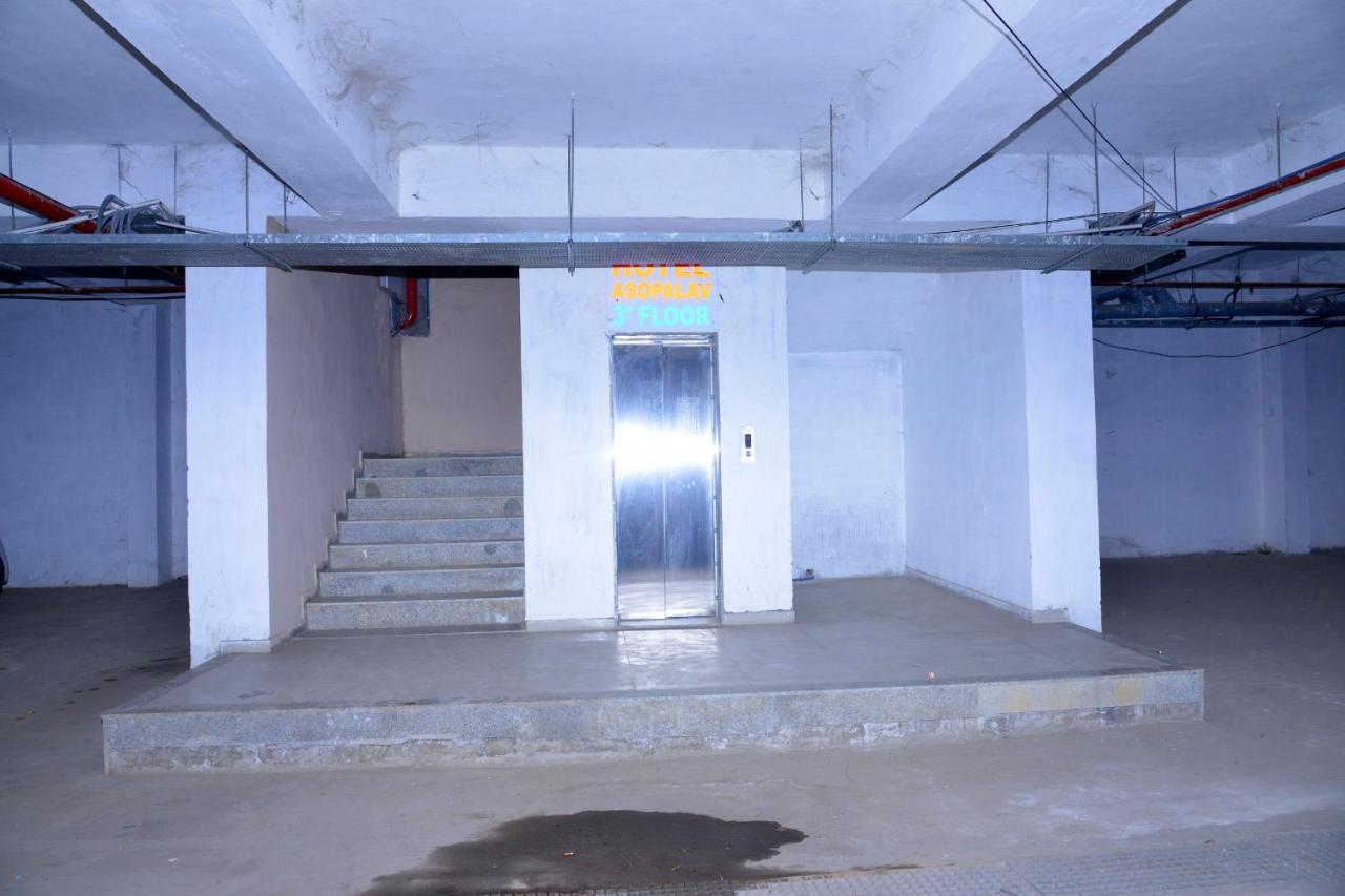 Hotel Asopalav Gandhinagar Ngoại thất bức ảnh