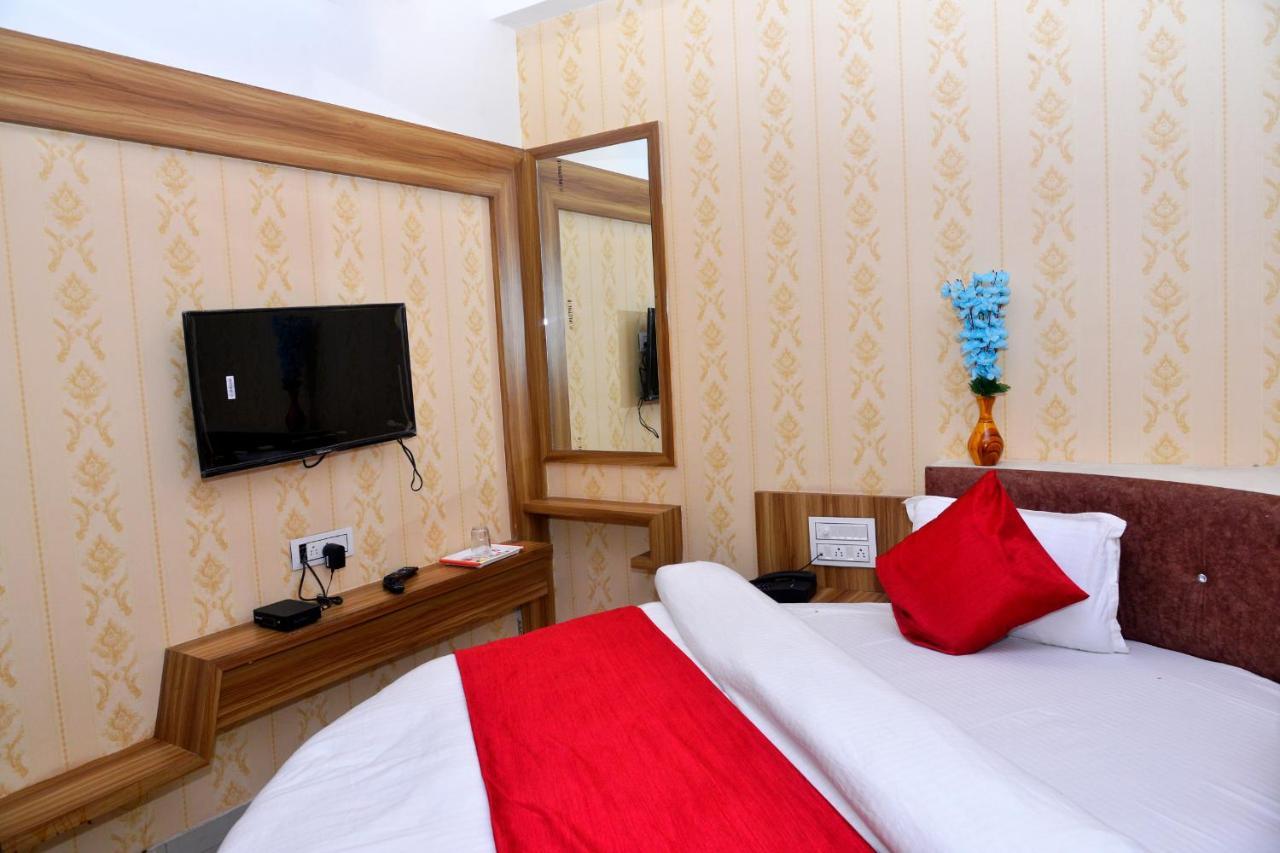 Hotel Asopalav Gandhinagar Ngoại thất bức ảnh